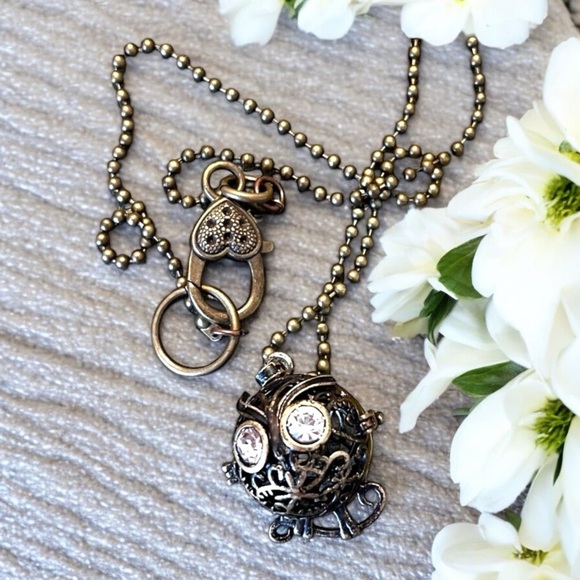 Bronze and rhinestone owl locket necklace. Owl necklace. - Picture 6 of 11